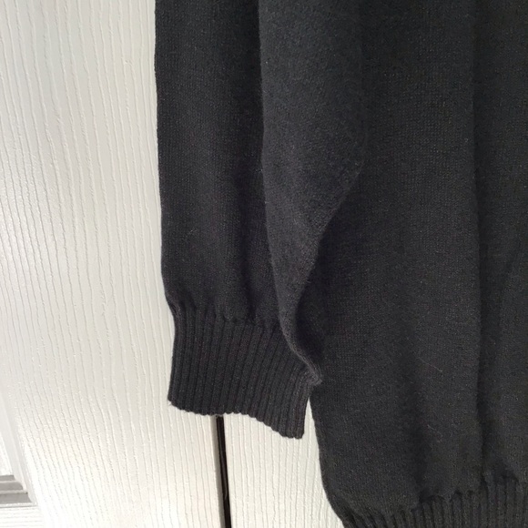 Vintage Liz Claiborne Black Cardigan With Silver Square sequence PL - Picture 5 of 10